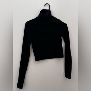 H&M Basics Black Long Sleeve Turtleneck Crop Top